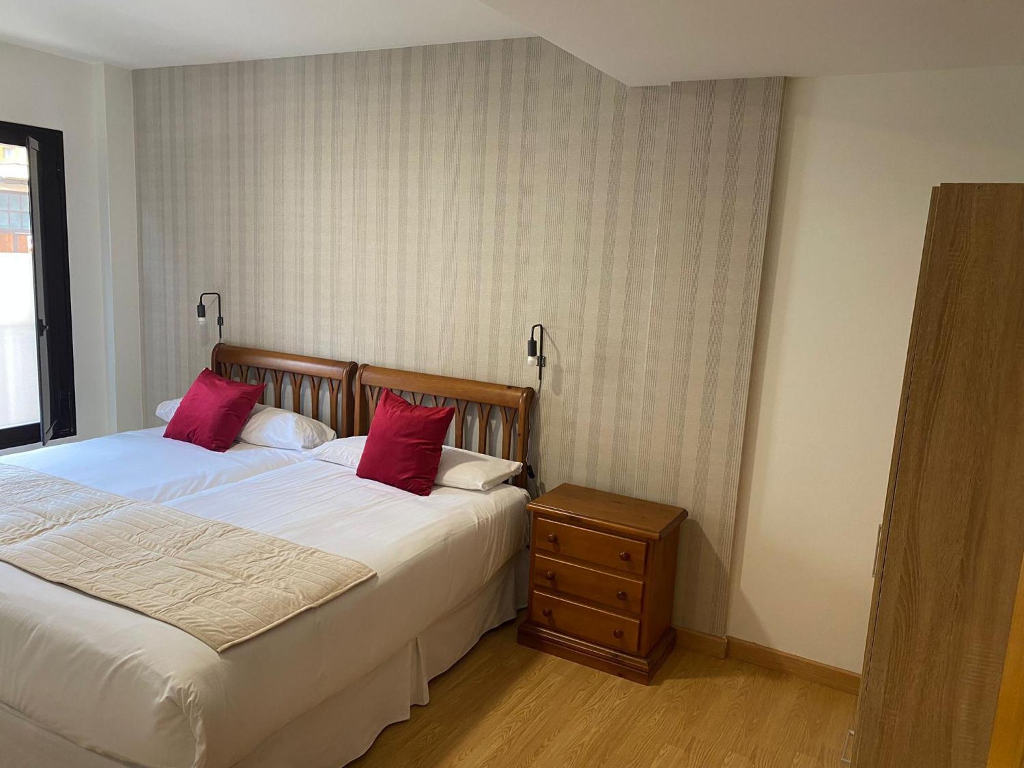 Apartamentos Palacio Azcarate Calle Calvario Ezcaray Εξωτερικό φωτογραφία